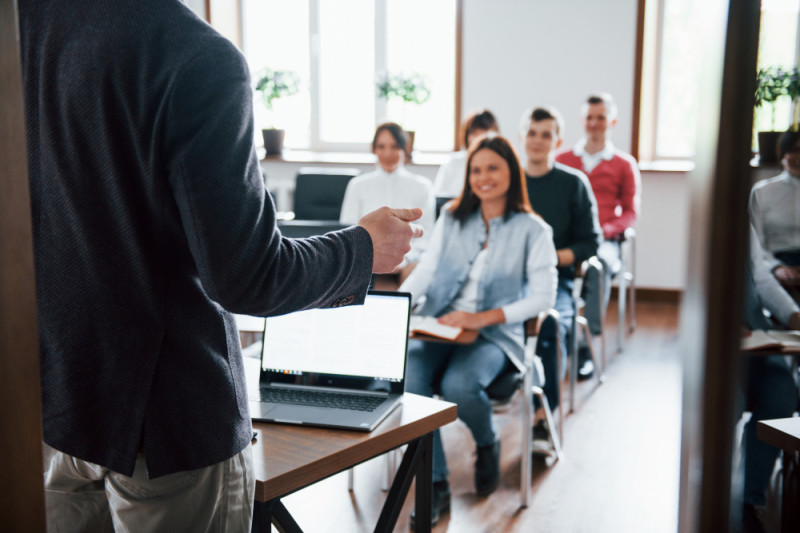 Immigration Insights: Canada's New Student Visa Policies and Impacts