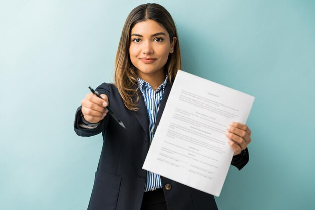 Petition Seeks End to Canada's Temporary Foreign Worker Program